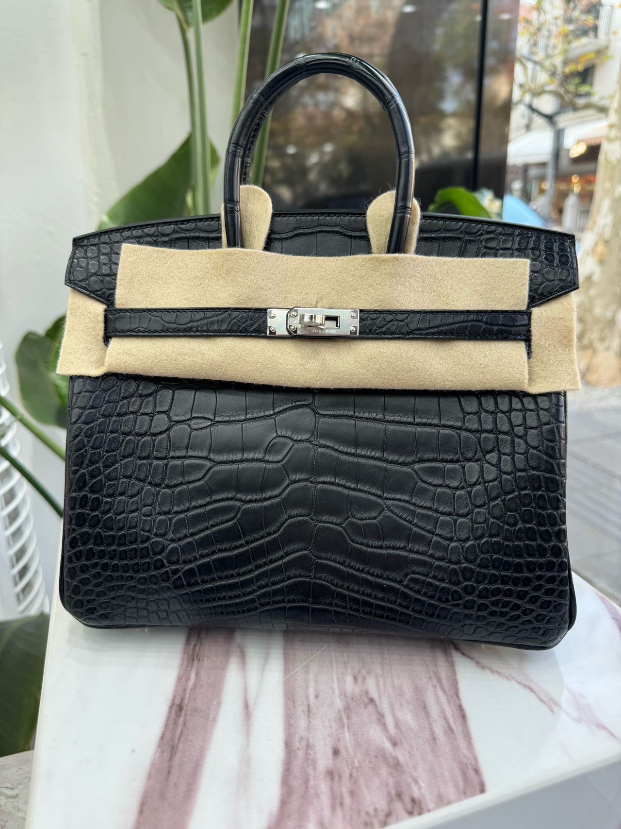 Hermes 爱马仕 黑银birkin25/BK25 雾面鳄鱼皮 K刻 全套25年12月票证 缩略图
