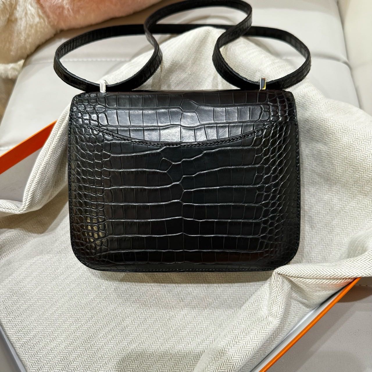 Hermes 爱马仕 黑银康康Constance mini 雾面鳄鱼皮 蜥蜴扣 Y刻 配件 盒子 尘袋 缩略图