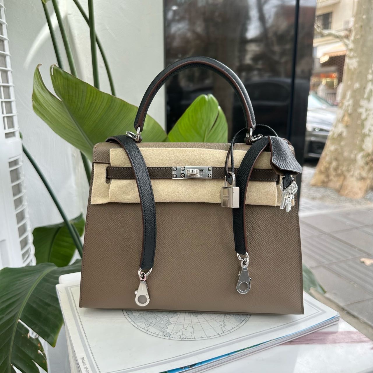 Hermes 爱马仕 大象灰拼树皮色拼黑Kelly25 银扣 Epsom皮 B刻 全套无票 缩略图
