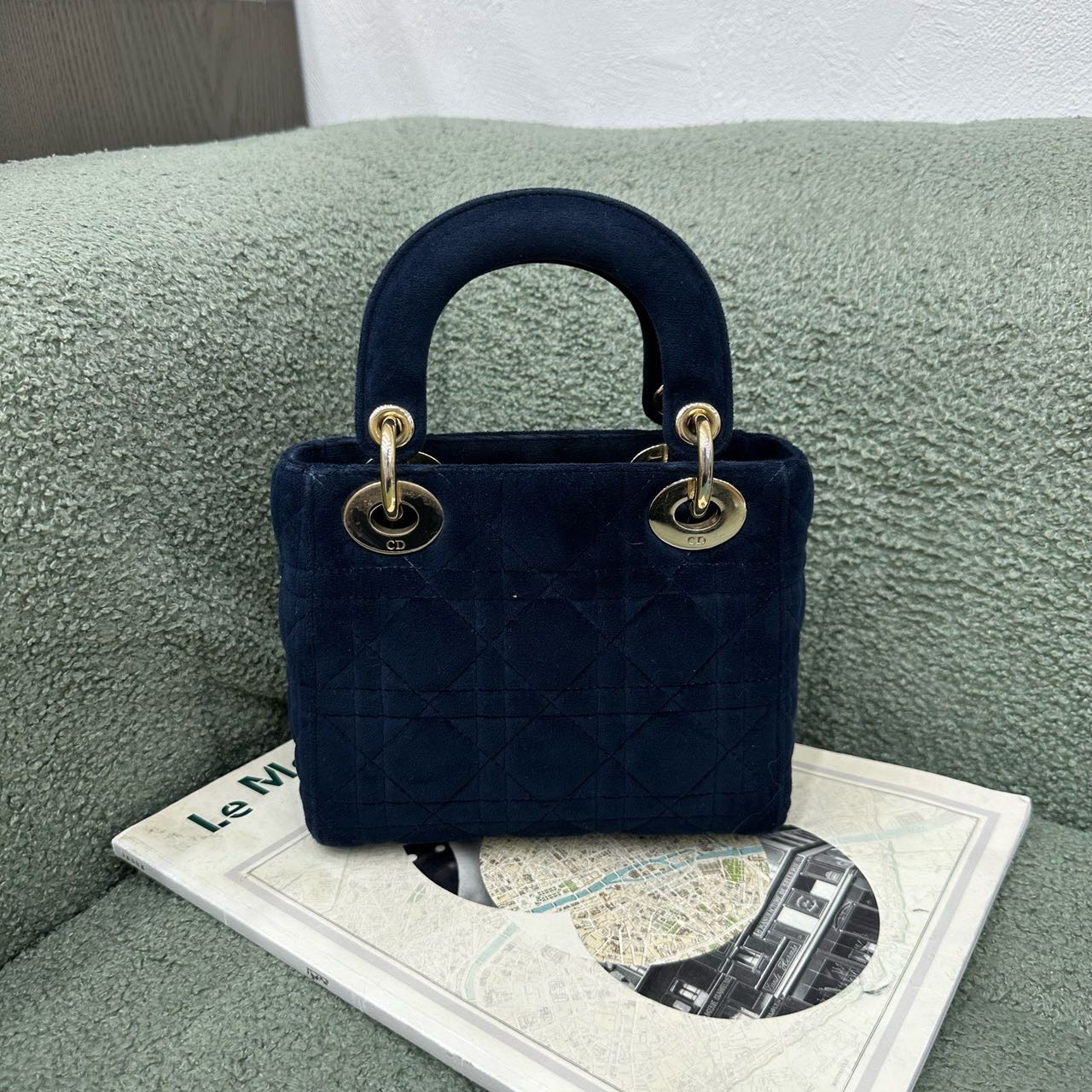 A级 Dior 迪奥丝绒钻扣三格戴妃 19年 配件 保卡 小票 缩略图