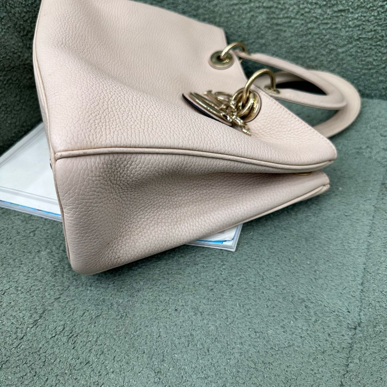 A级 Dior 迪奥 裸粉色vip手提斜挎包 13年 缩略图