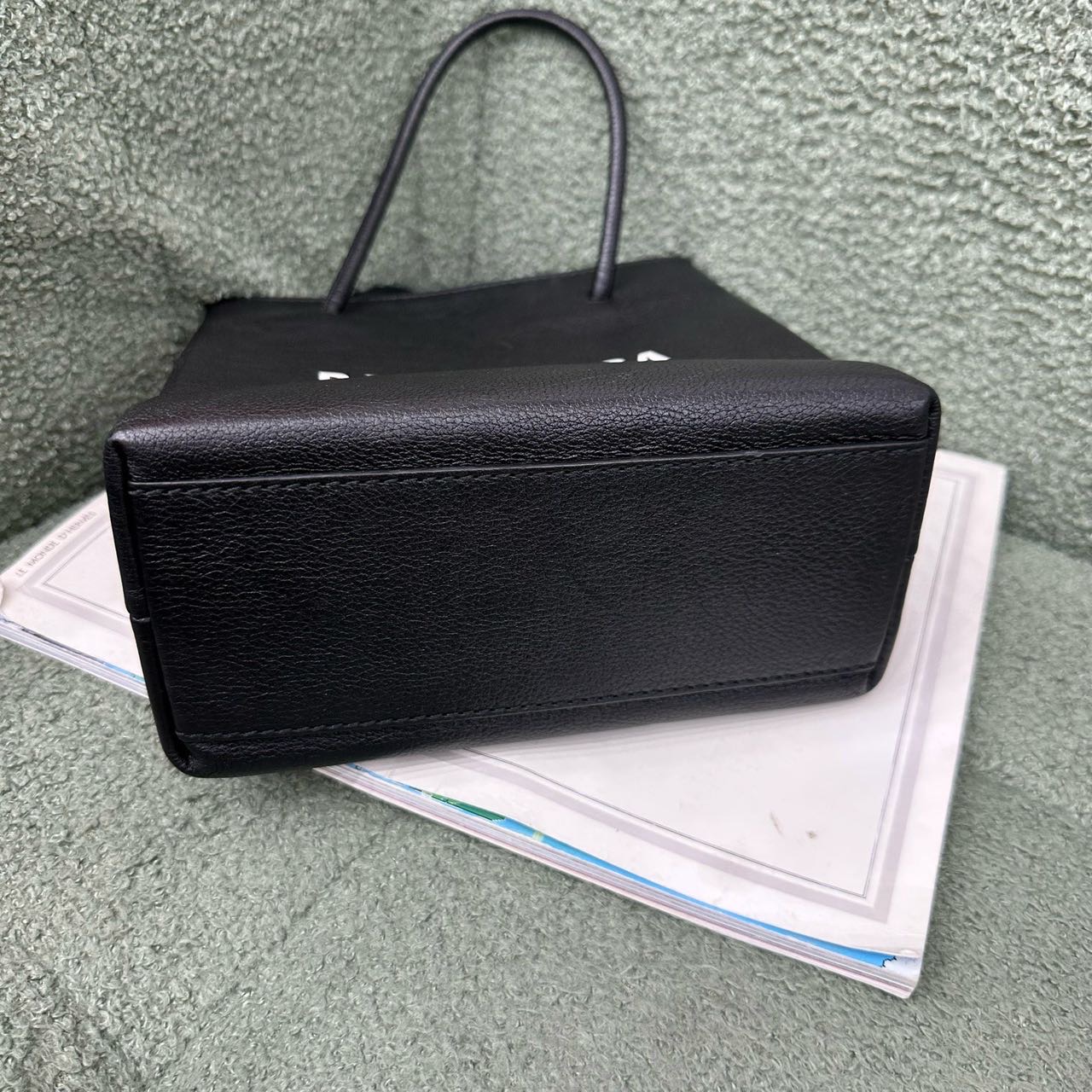 A级 巴黎世家 Balenciaga纸袋包 带尘袋 缩略图