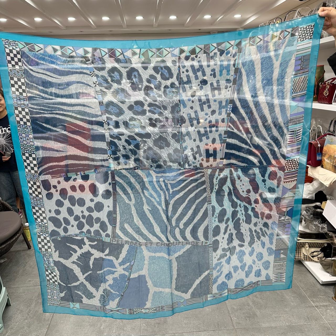 Hermes 140丝巾