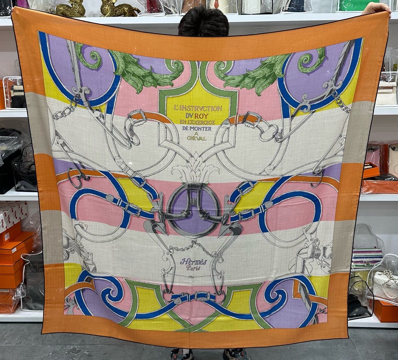 N级 Hermes 羊绒加丝140丝巾/披肩 带盒子