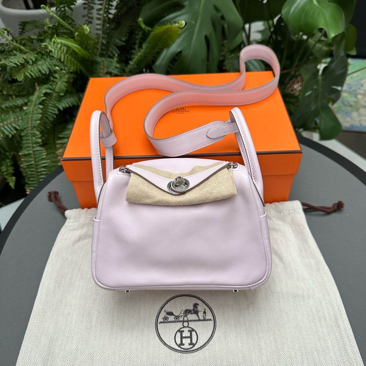 N级 Hermes 爱马仕 梦幻紫内拼金棕mini Lindy 银扣 swift皮 B刻 全套带复印票