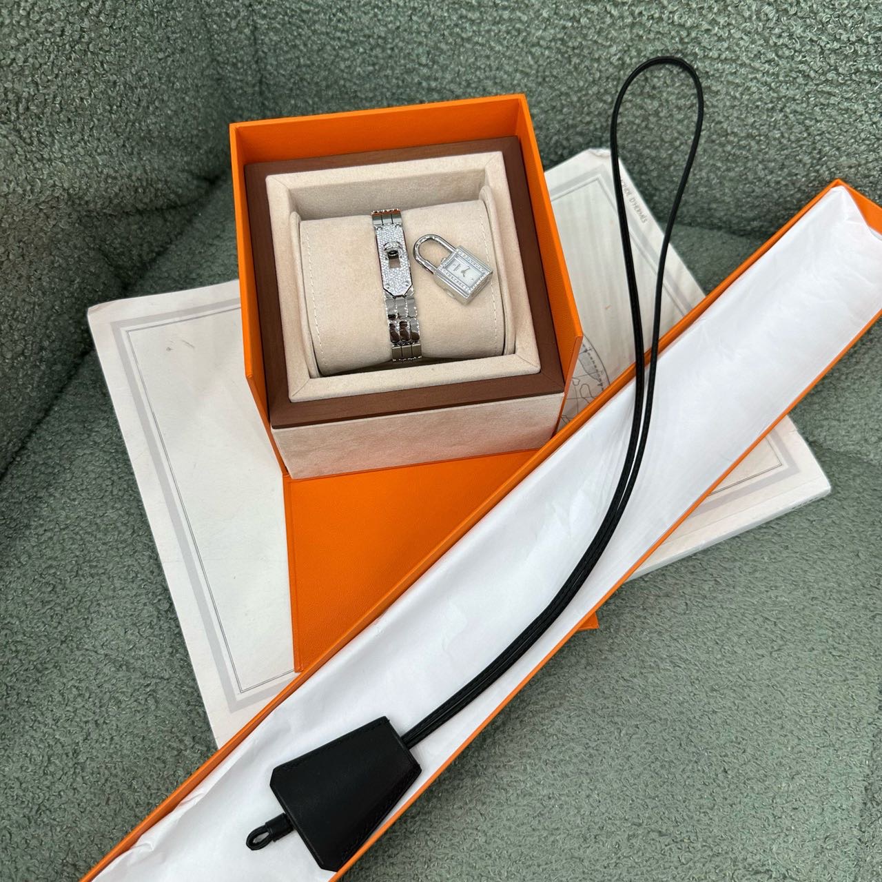 N级 Hermes Kelly锁头带钻腕表 带保卡