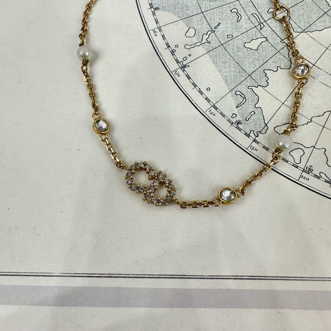 A级 Dior 字母水钻手链