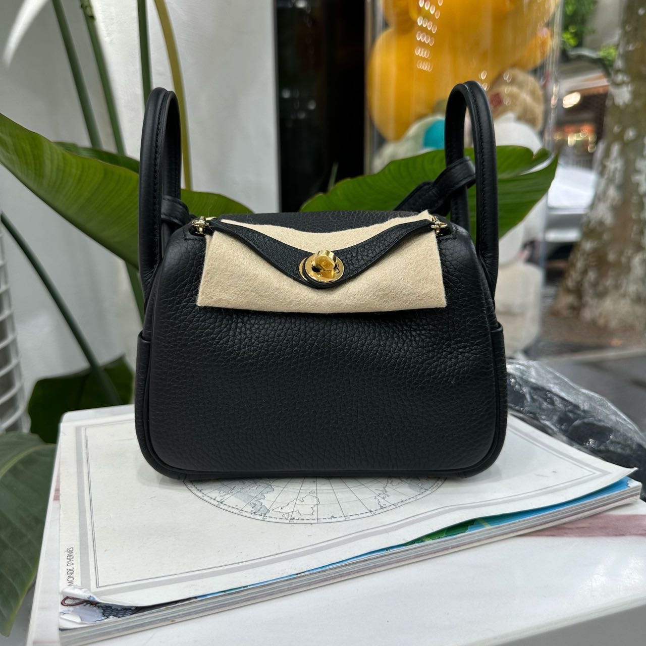 N级 Hermes 爱马仕黑金mini Lindy TC皮 K刻26年票