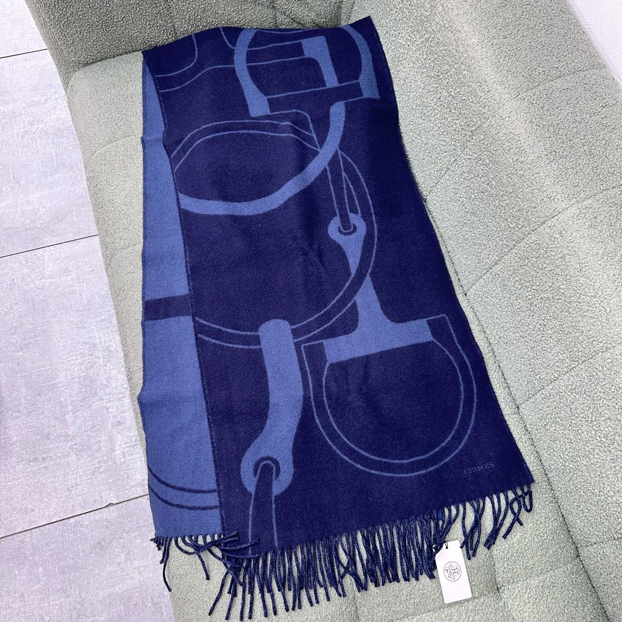 N级 Hermes 羊绒围巾 40*170cm 带盒子