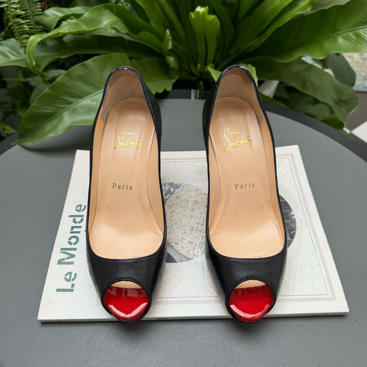 A级 Christian Louboutin 红底高跟鞋 36码