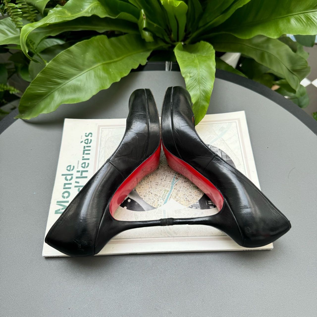 A级 Christian Louboutin 红底高跟鞋 跟高8cm 36码 缩略图