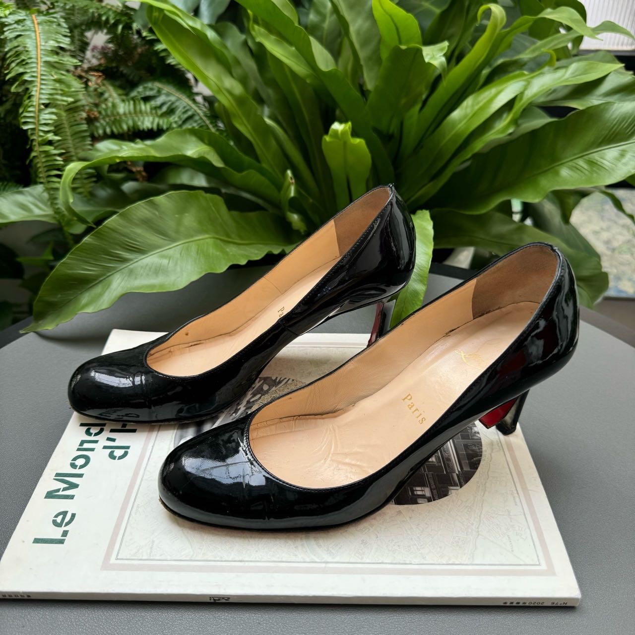 A级 Christian Louboutin 红底高跟鞋 跟高7cm 37码