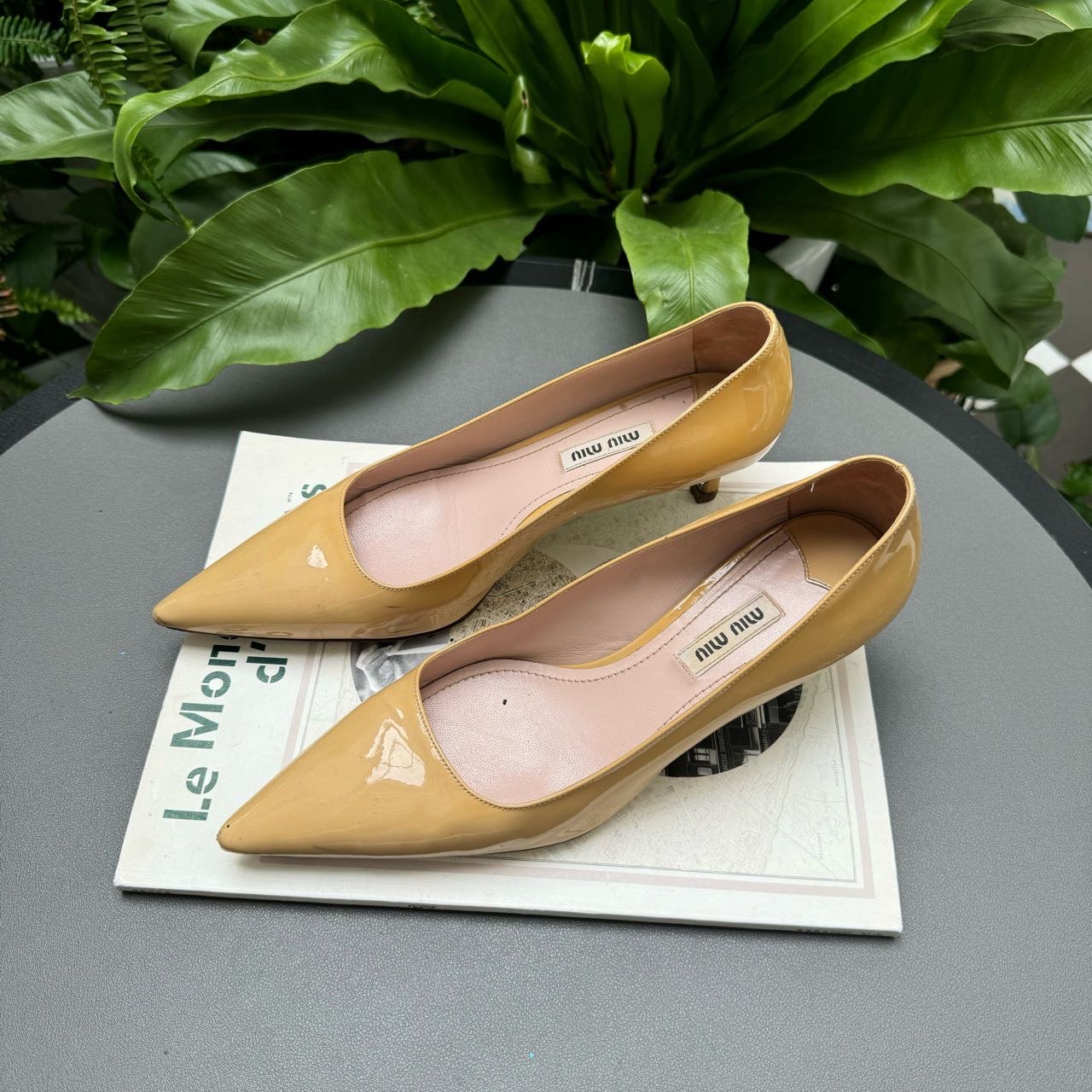 A级 miumiu高跟鞋 跟高5cm 37码