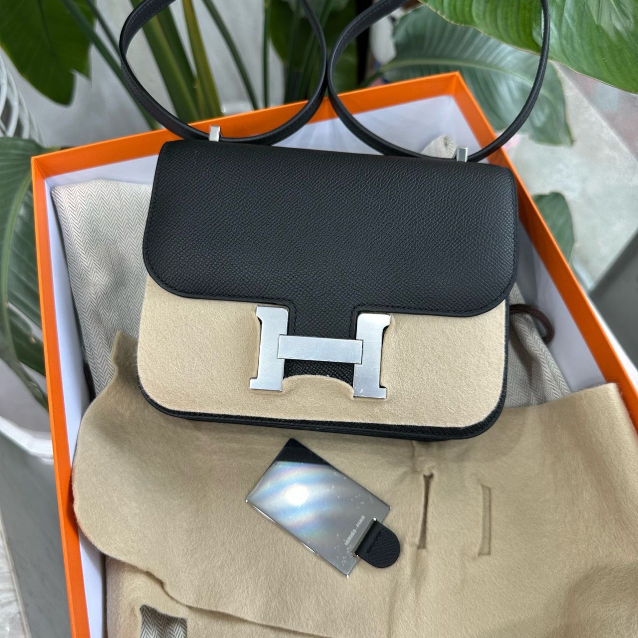 N级 Hermes爱马仕 黑银康康mini Constance Epsom皮 K刻全套26年4月票