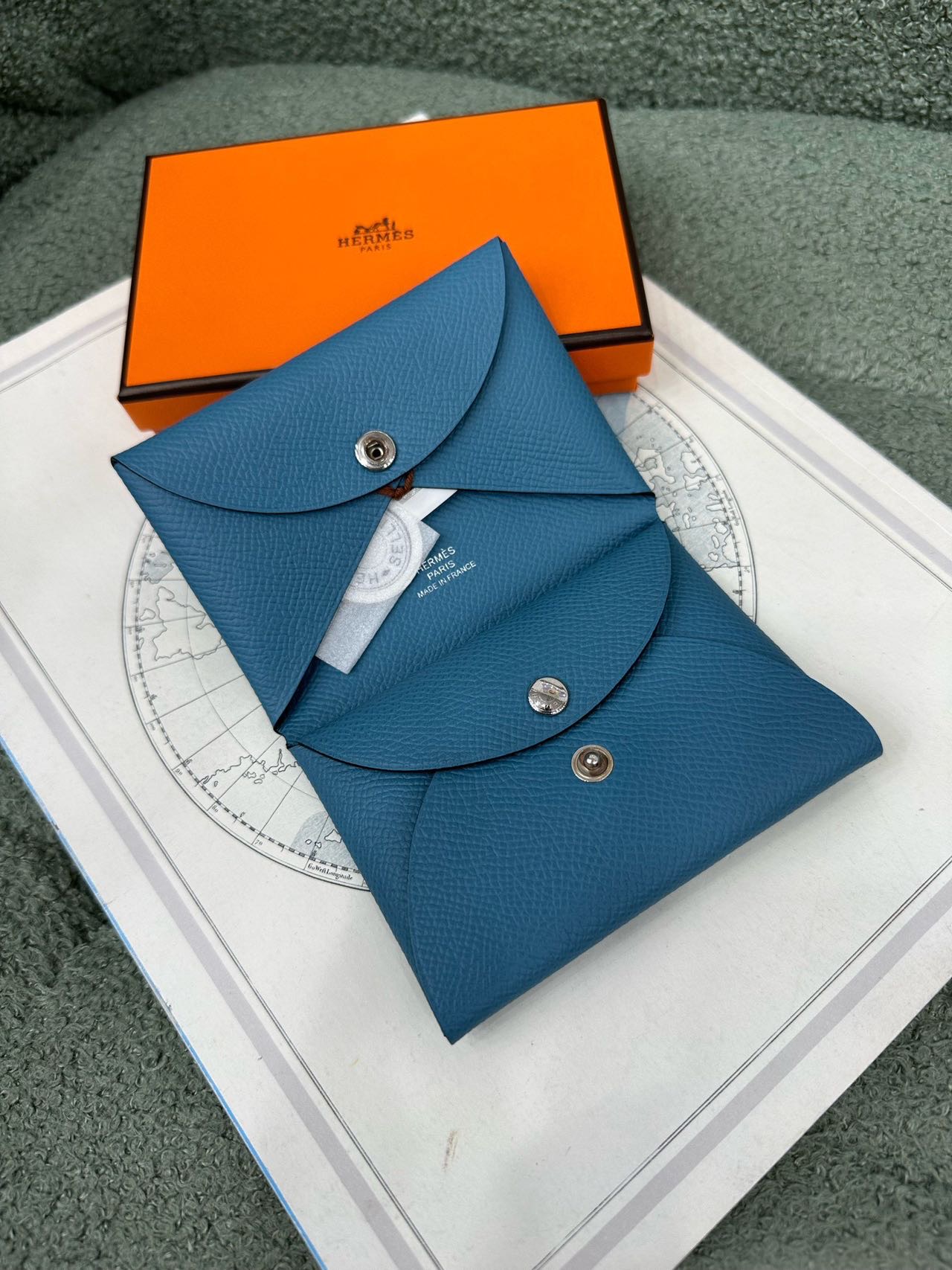 N级 Hermes 爱马仕牛仔蓝卡包/卡夹 Epsom皮 B刻 带盒子