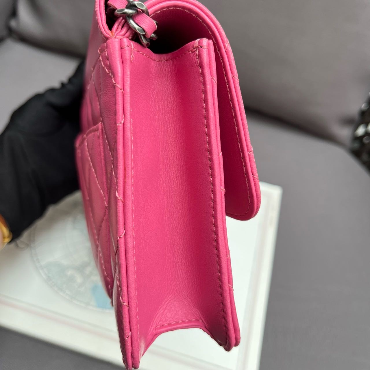A级  香奈儿 Chanel 口盖包 品相很好 喜欢的来！￥16000 缩略图