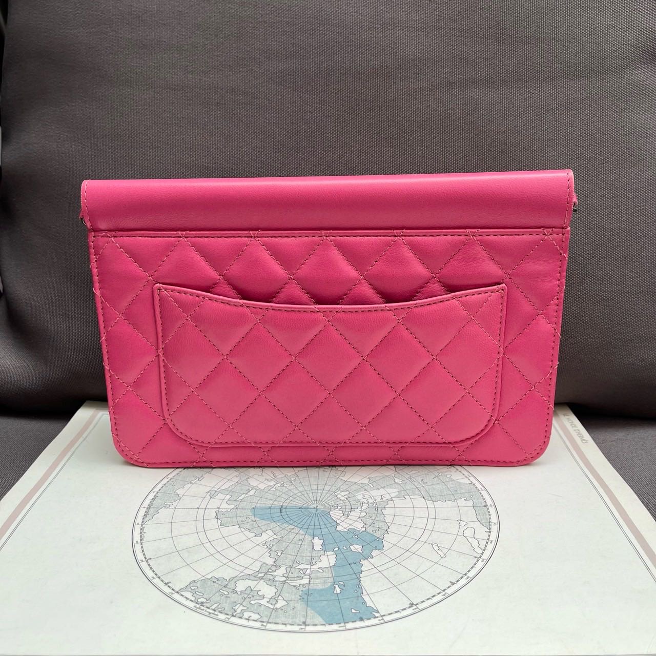 A级  香奈儿 Chanel 口盖包 品相很好 喜欢的来！￥16000 缩略图