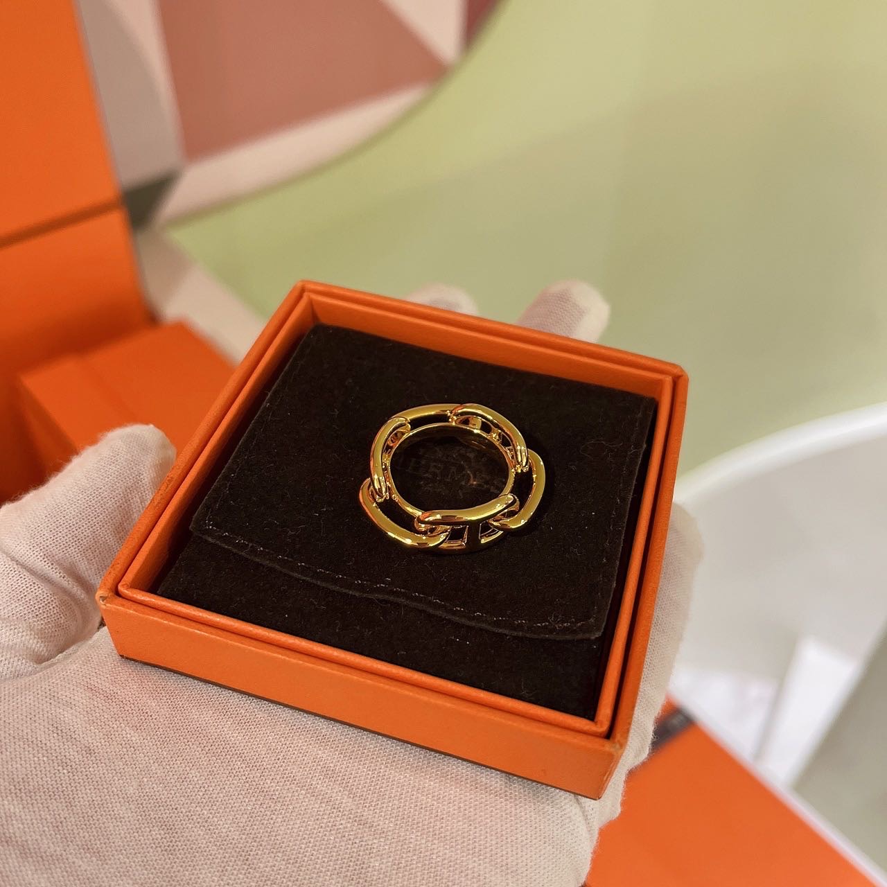 N级 Hermes  金色经典丝巾扣  带盒子  送人可配纸袋