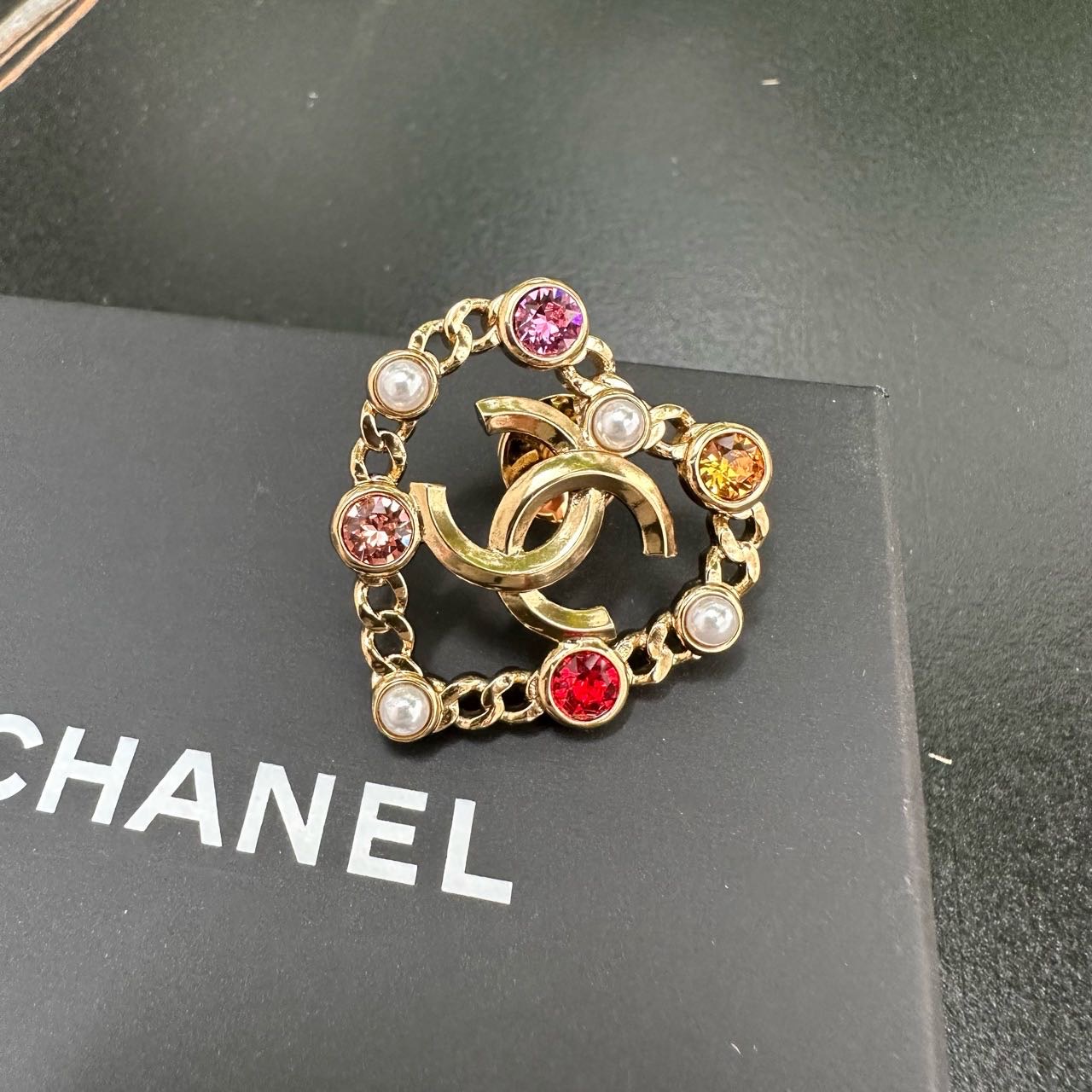 N级 Chanel  21P心形彩钻胸针 带盒