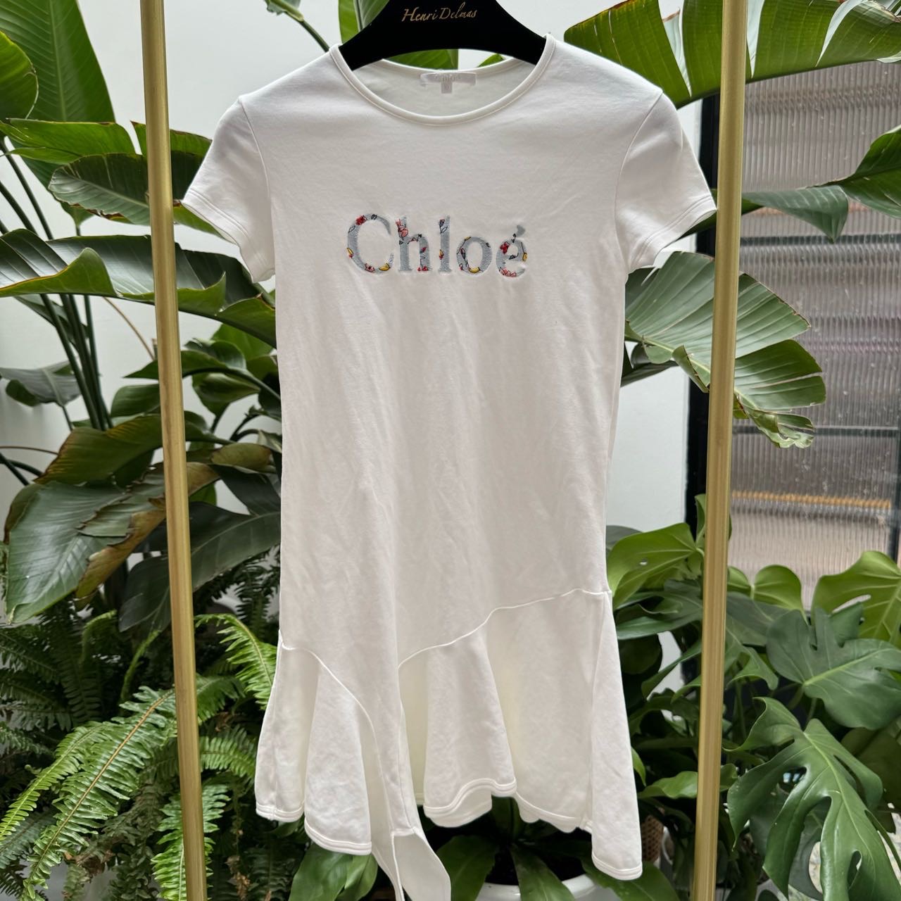 A级 Chloe 白色棉制连衣裙童装 10码
衣长68✖️胸围30*2✖️肩宽30 缩略图
