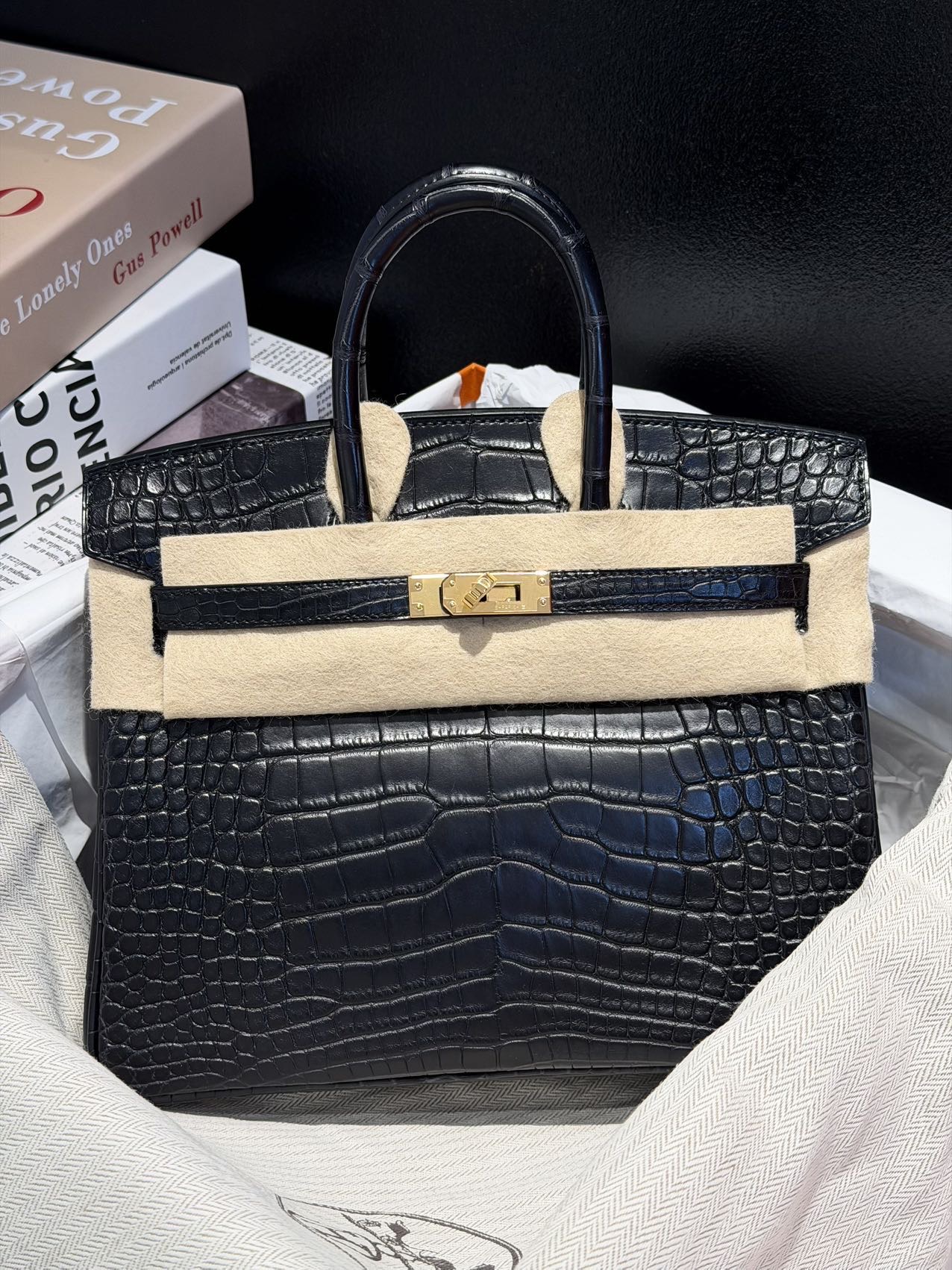 爱马仕Hermes Bk 25/birkin25 黑金 雾面鳄鱼 K刻