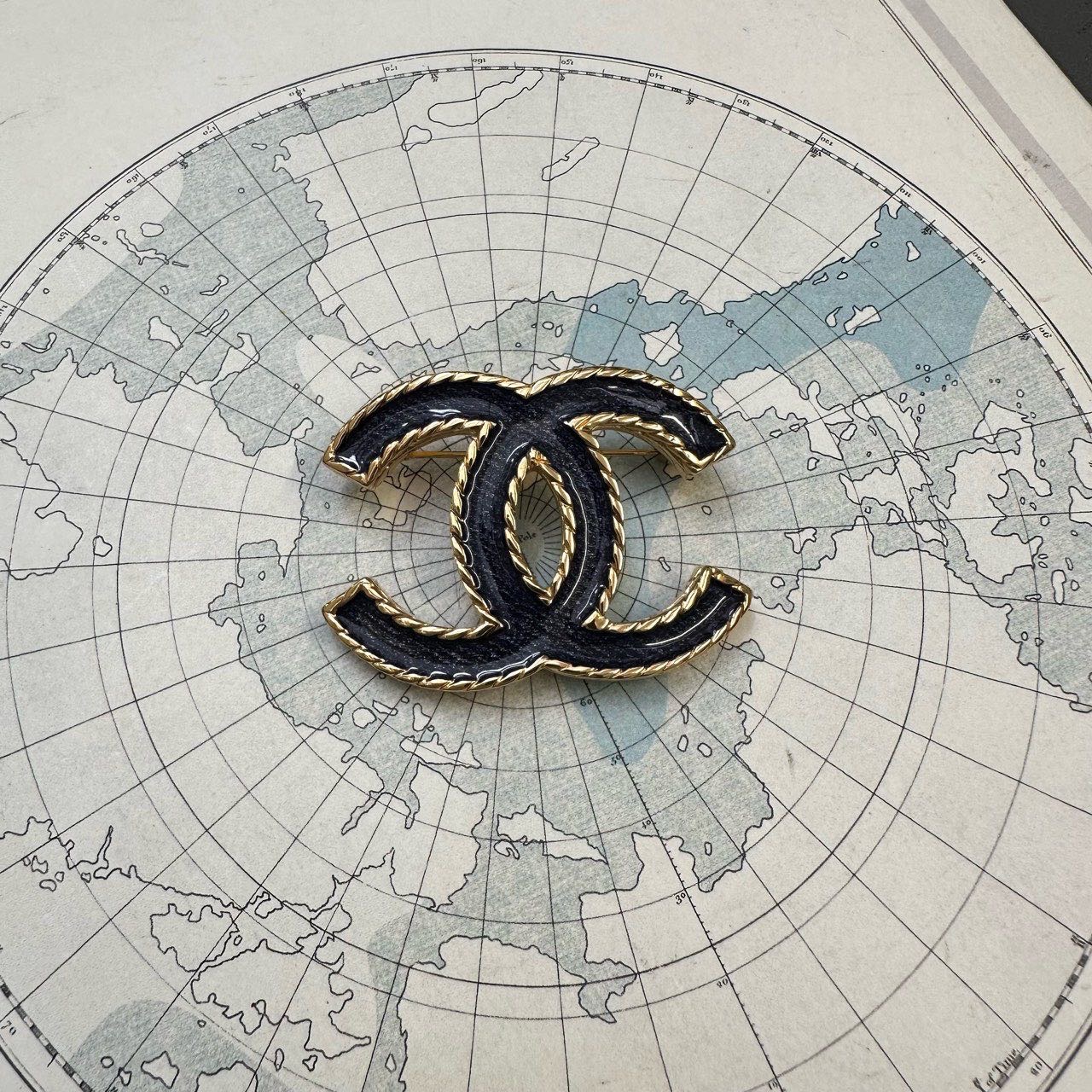 N级 Chanel 24P双C胸针 带盒子 缩略图