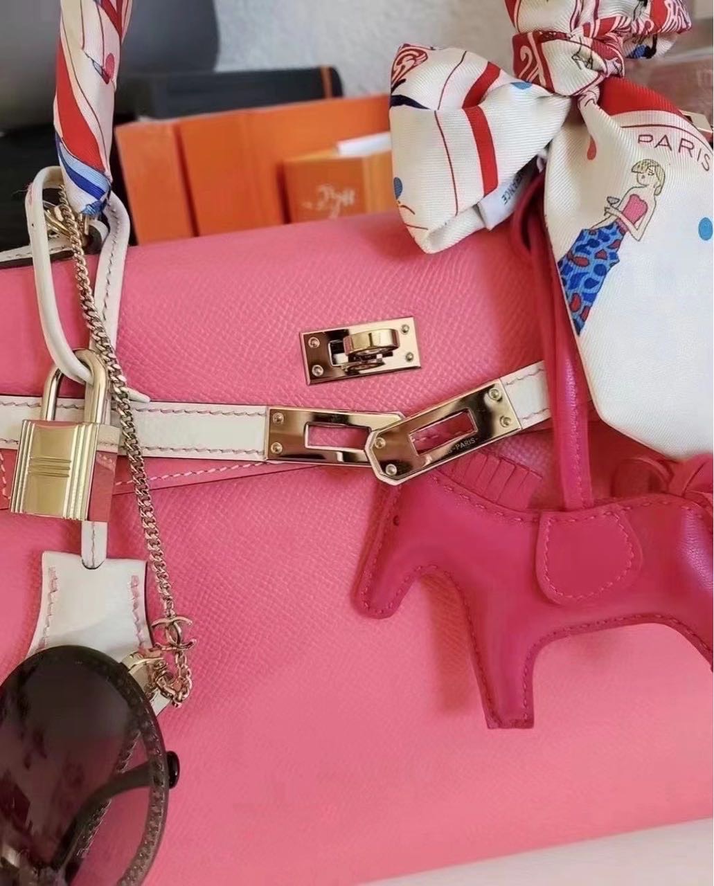 N级  现货  Hermes 墨西哥粉  小马🐎小号！ 缩略图