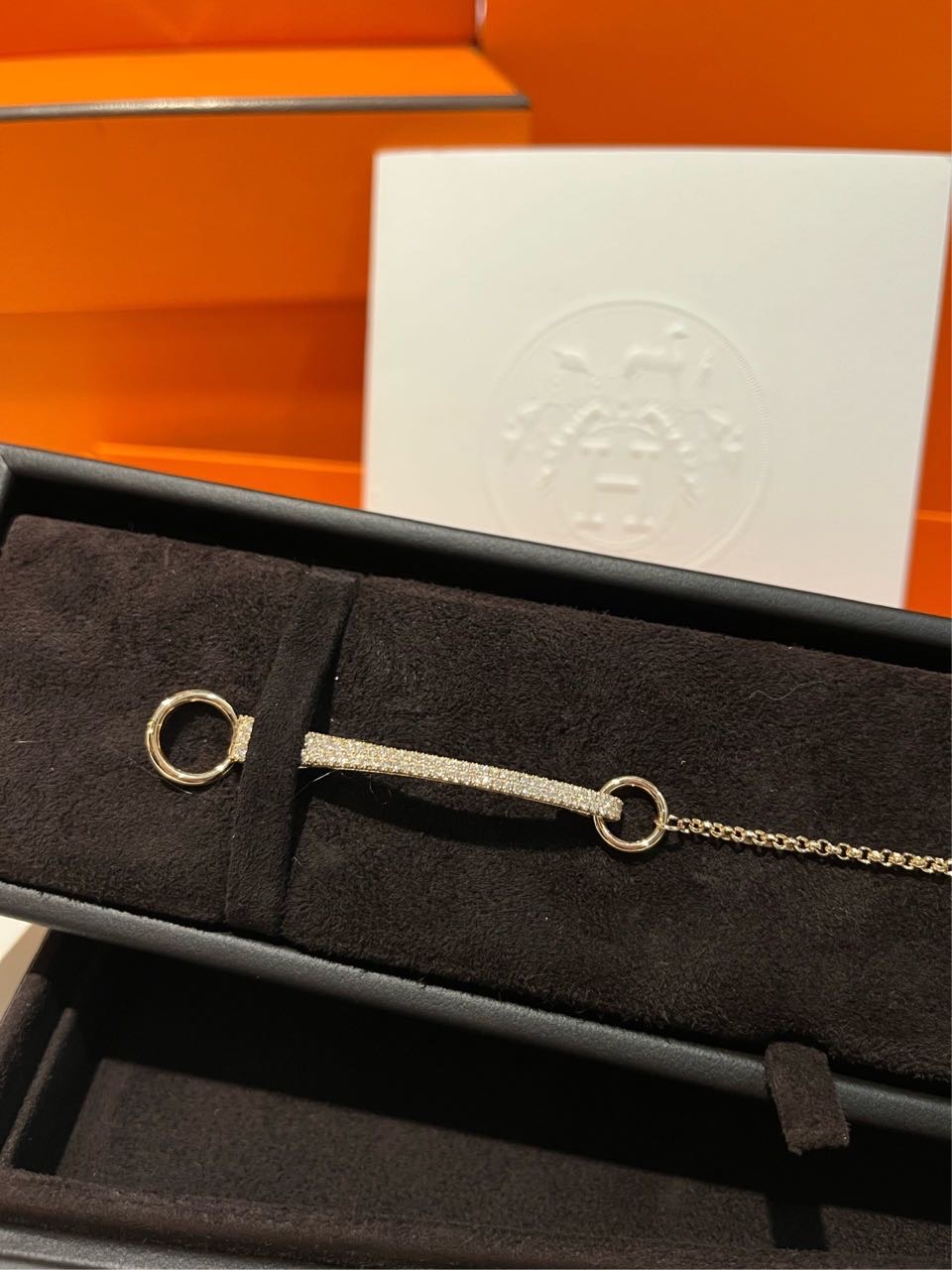 N级  Hermes clou de forge系列满钻  马衔扣 钻石手链 St中号  有盒子 22年宝卡  原价十大几万  配货骨折带走