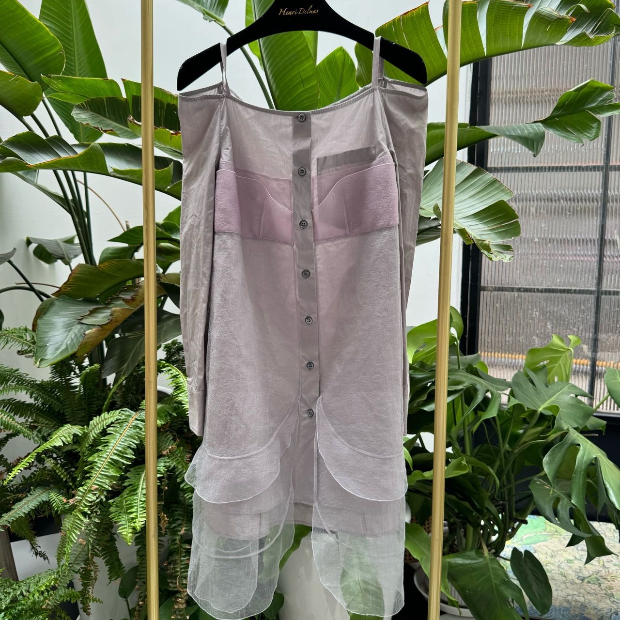 A级 普拉达 PRADA 棉制连衣裙 40码
衣长67✖️胸围46*2✖️肩宽40 缩略图