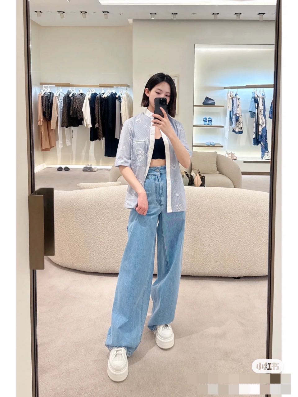 N级 芬迪 Fendi 女士衬衫 42码 肩宽40cm 胸围50*2cm 衣长65cm 缩略图