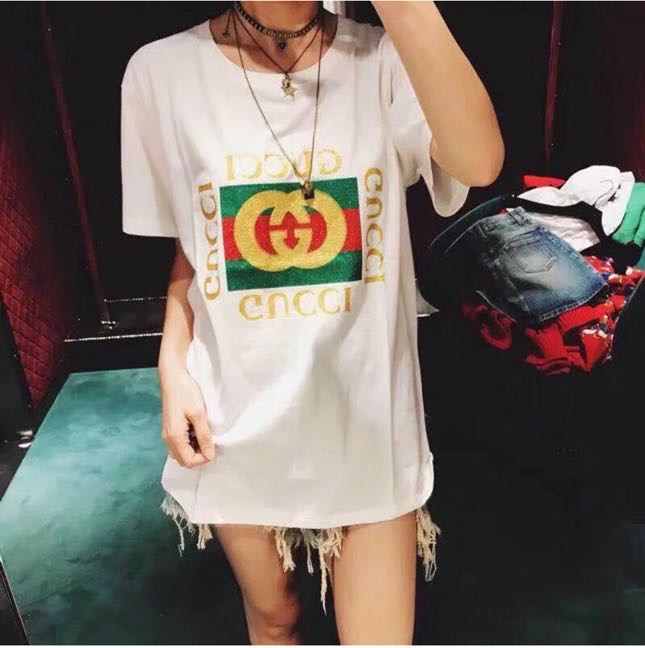 A级 Gucci 印花logo T恤/短袖 L码
长67✖️腰围48*2✖️48 缩略图