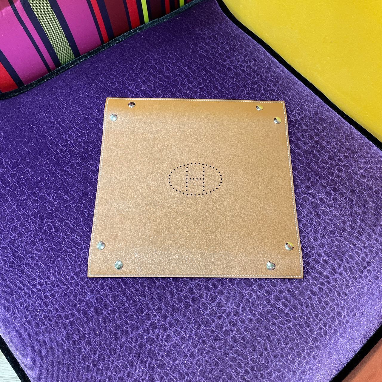 N级 Hermes 皮质置物盘 蓝色/金棕 有盒子 原价五千左右 缩略图