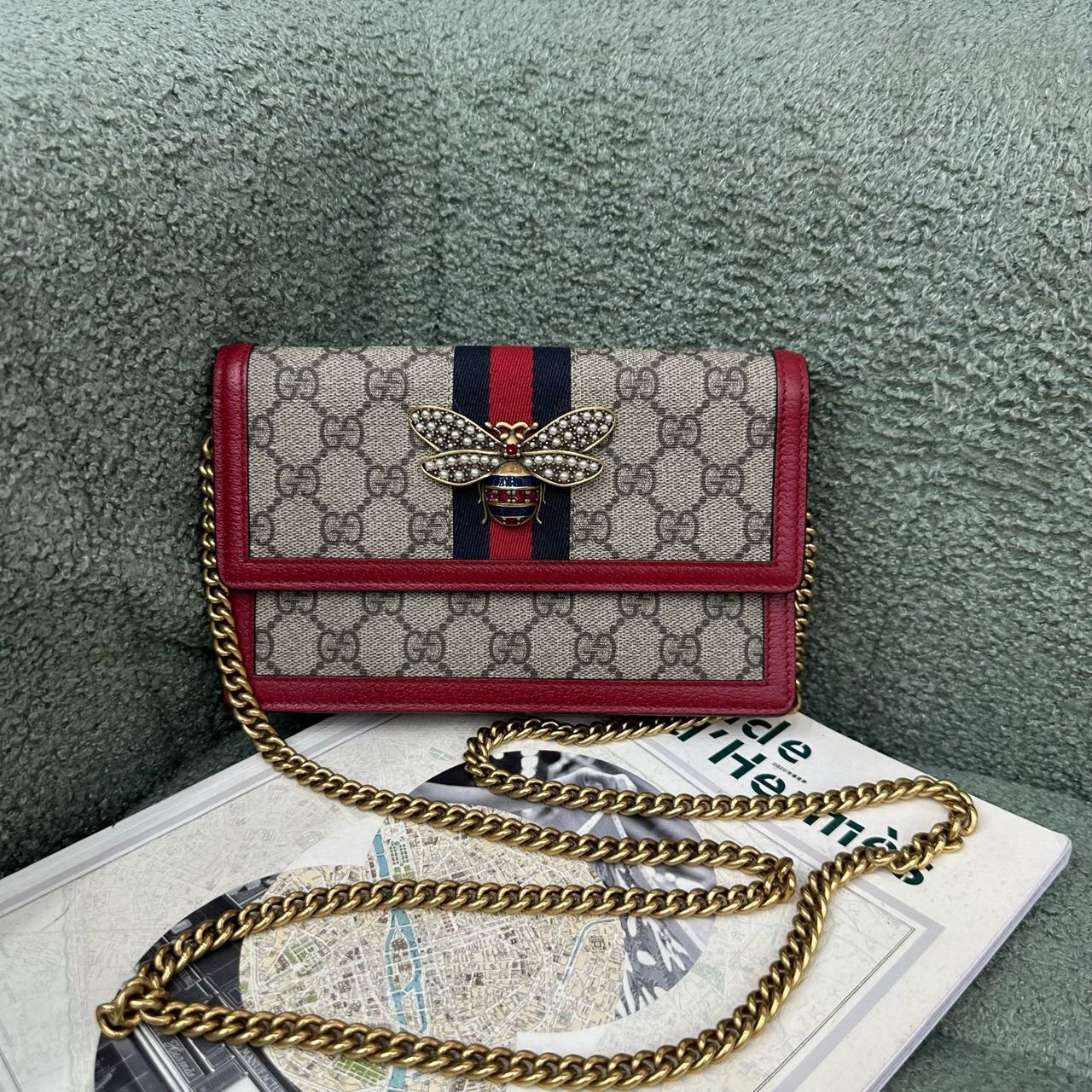 A级 Gucci 小蜜蜂链条斜挎包