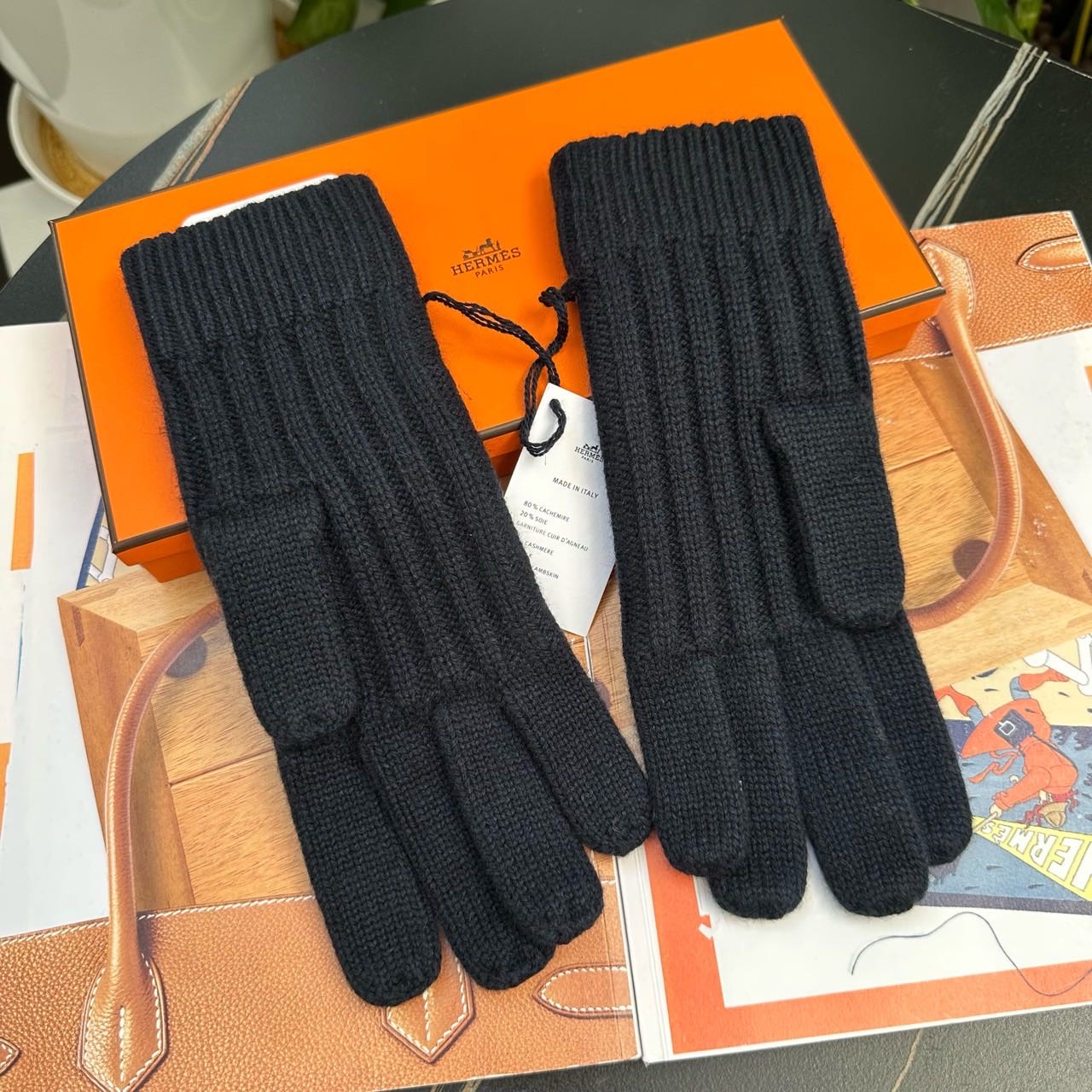 N级 Hermes  针织手套 带盒子 缩略图