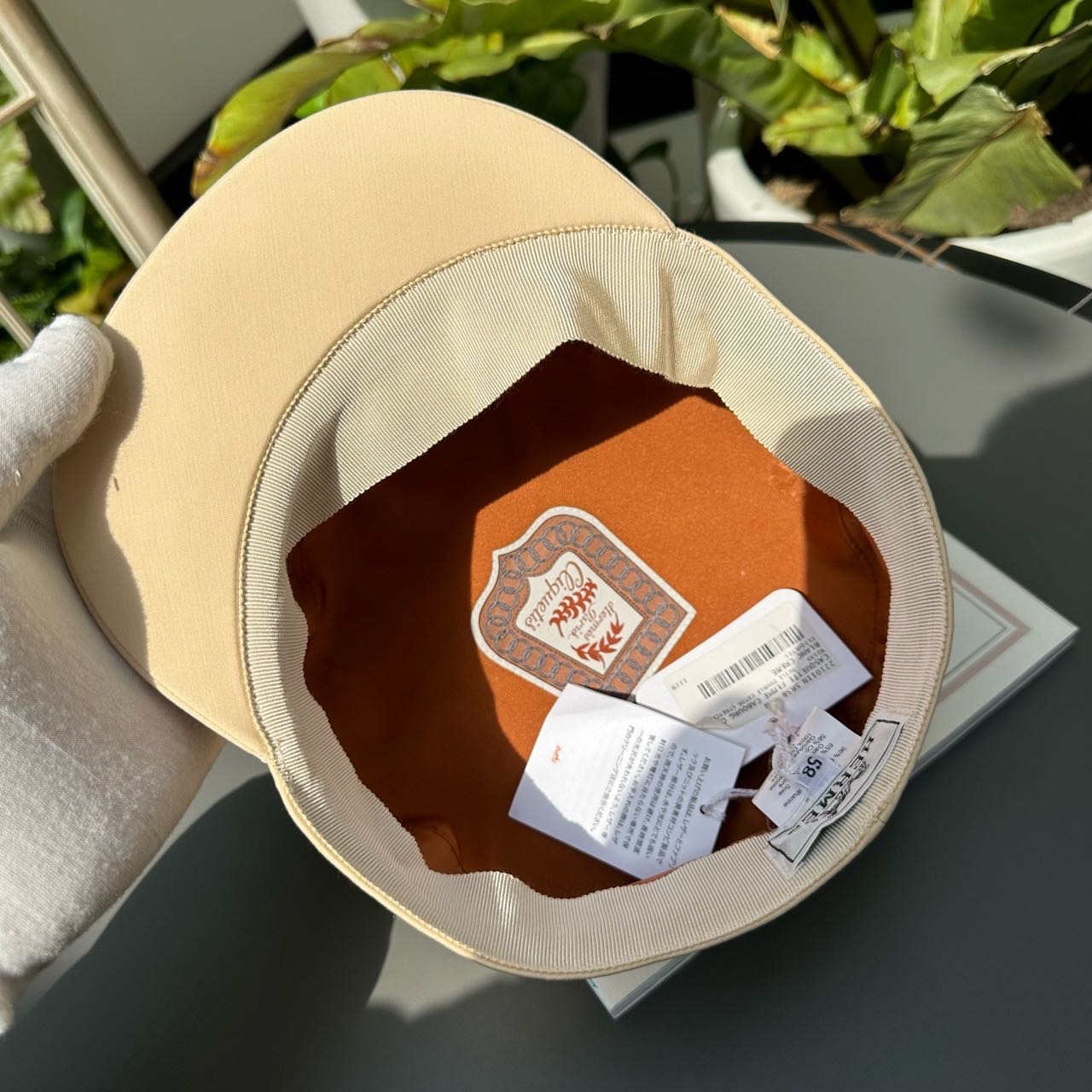 N级 Hermes 米色帽子 58码 带尘袋 缩略图