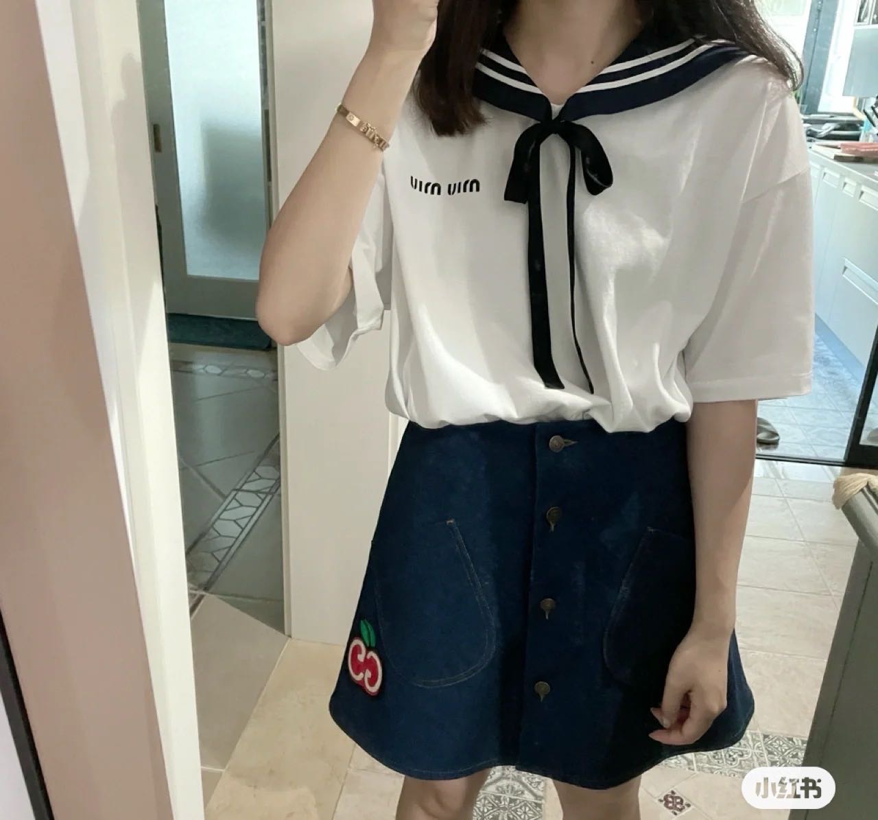 A级 Gucci  印花苹果牛仔短裙 42码
衣长40✖️腰围35*2 4号 缩略图