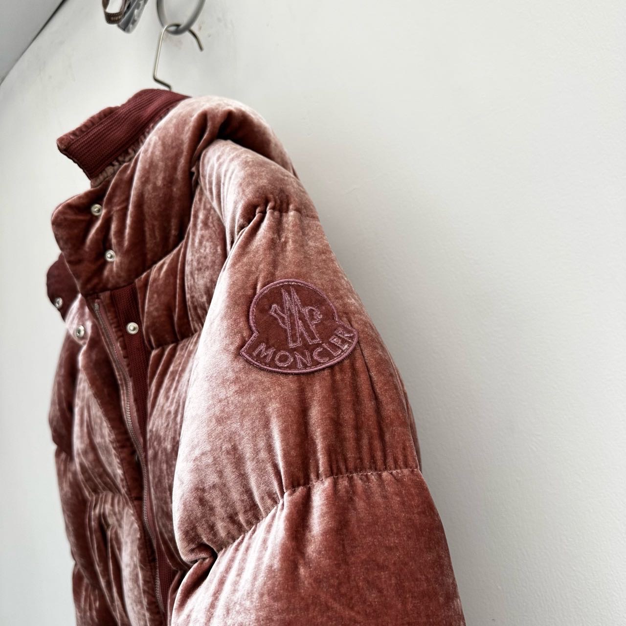 N级 Moncler 天鹅绒羽绒服 1码 带尘袋 缩略图