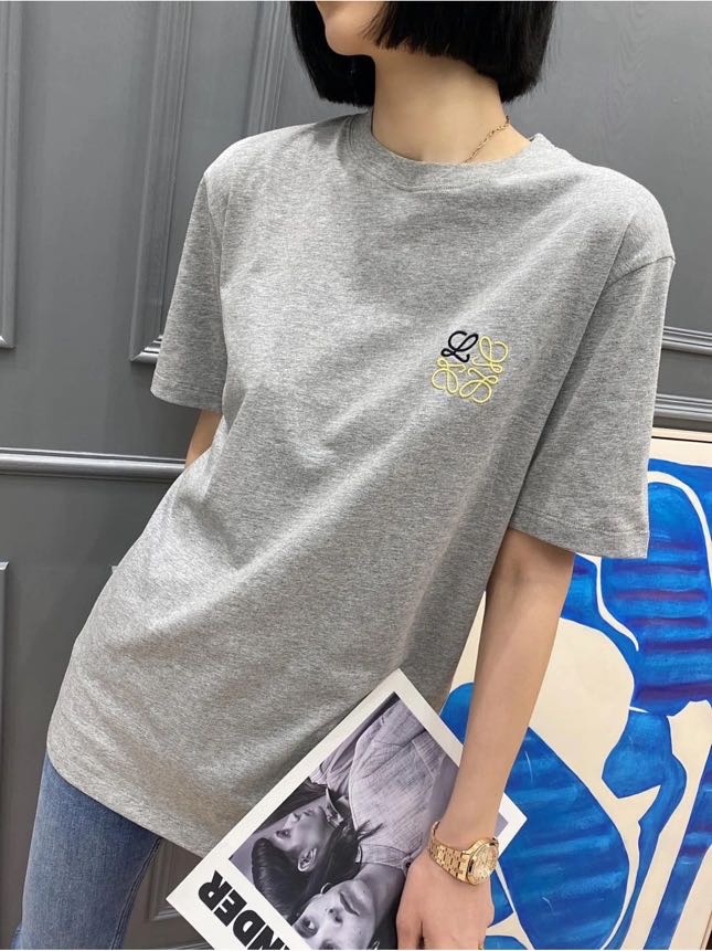 N级 Loewe 100%棉刺绣T恤/短袖 M码 肩宽46 胸围53*2 衣长66 缩略图