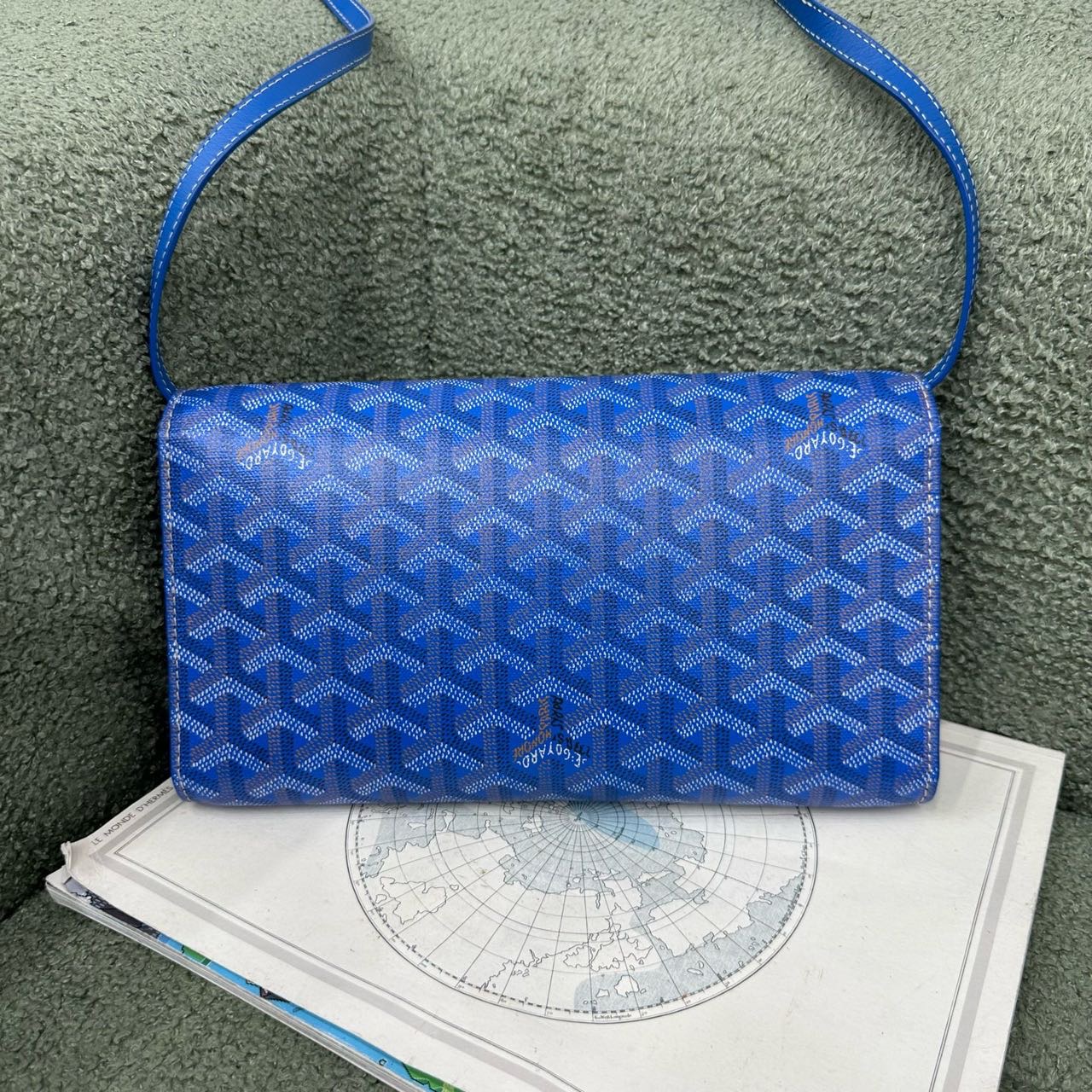 A级 goyard 蓝色老花斜挎包 17年 缩略图