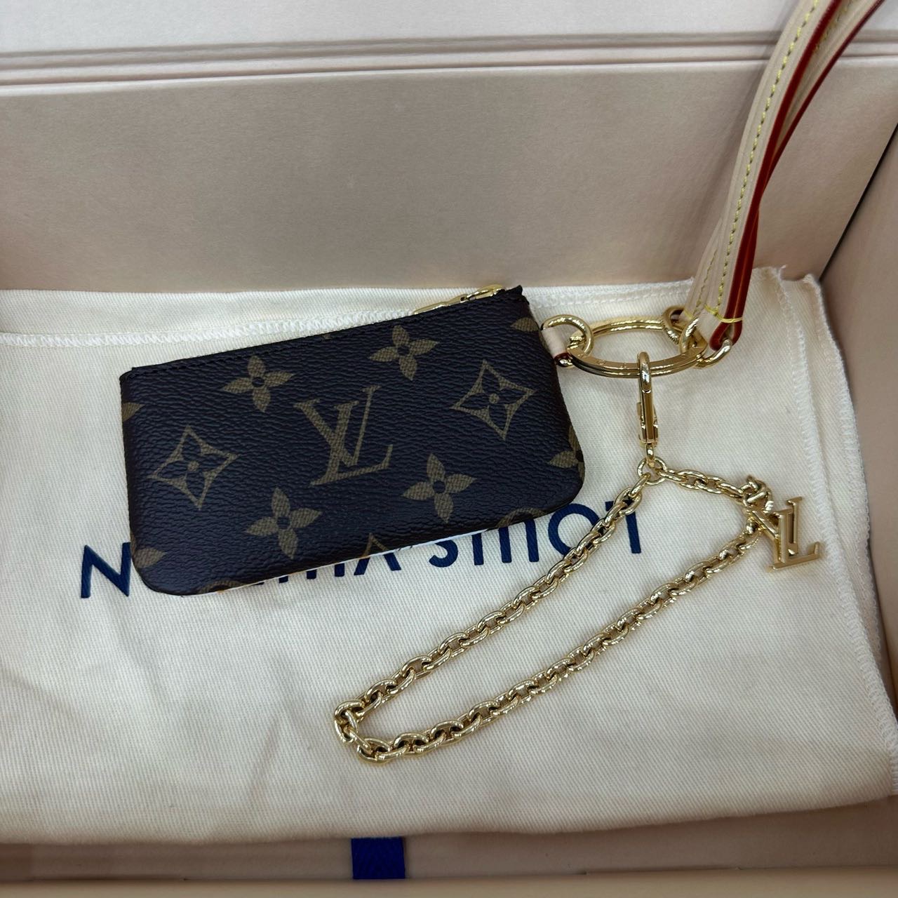 LV 新款猫咪卡包 缩略图