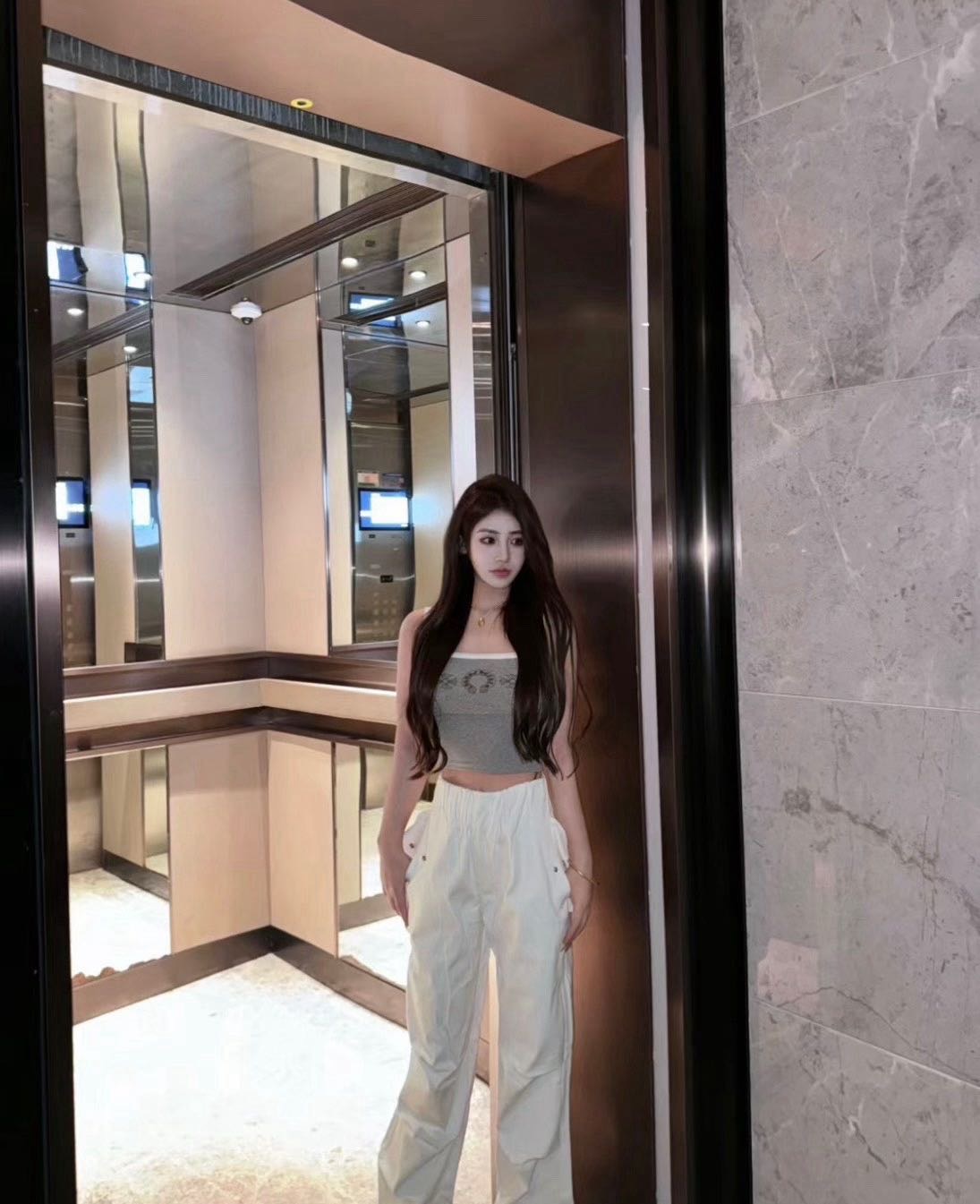 Chrome Hearts 克罗心 灰马蹄吊带 S码 缩略图