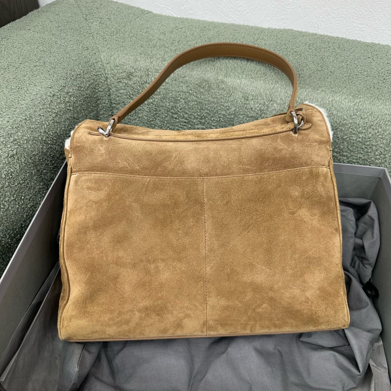balenciaga/巴黎世家 麂皮羊羔毛泰迪rodeo手提斜挎包 底长35cm 中号 带尘袋盒子 缩略图