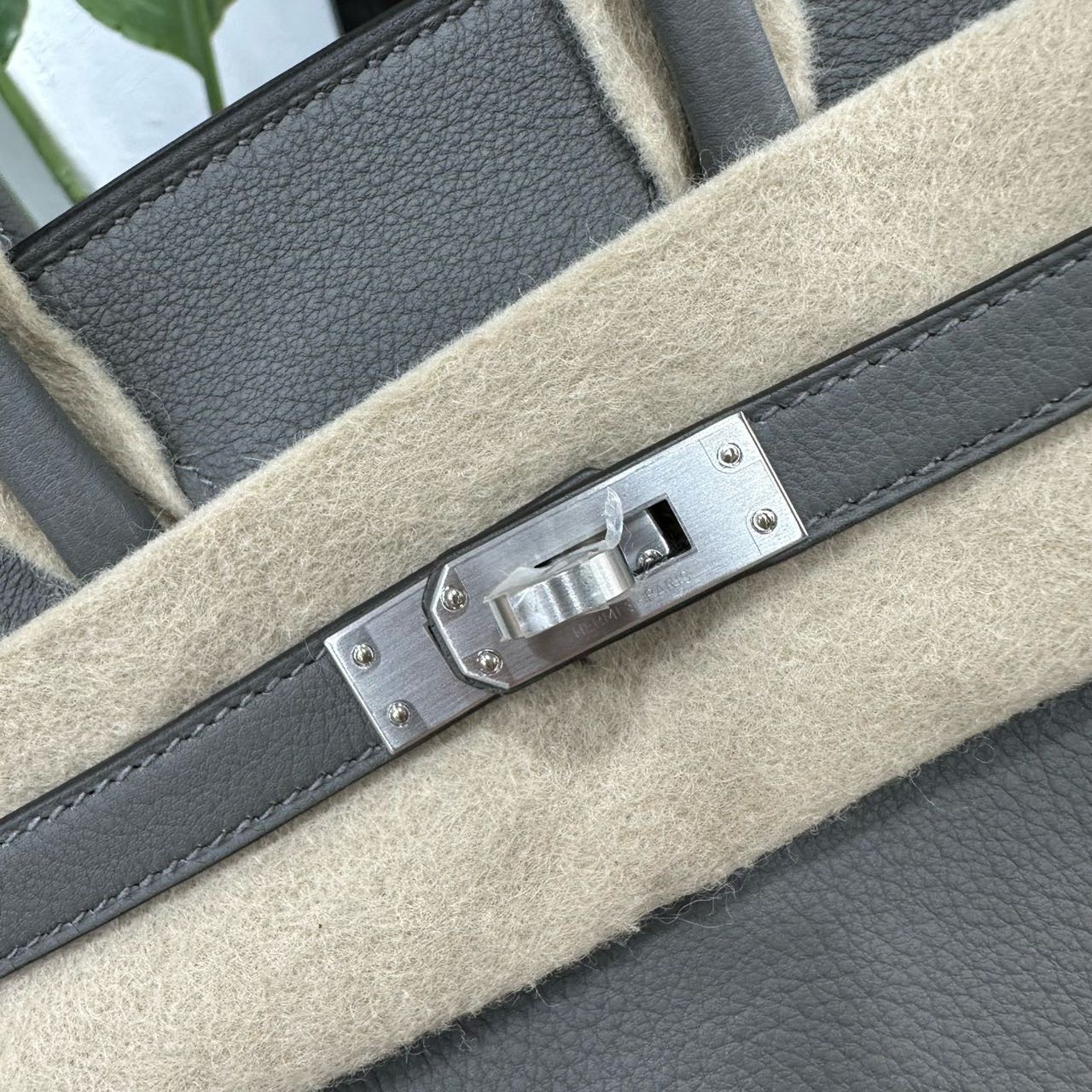 Hermes 0L积雨云灰birkin25/BK25 银扣 togo皮 G刻 全套 缩略图