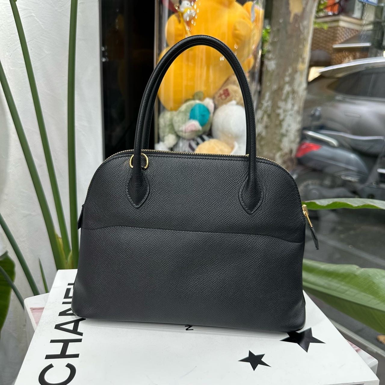 Hermes 黑金bolide27 Epsom皮 Y刻
配件 肩带