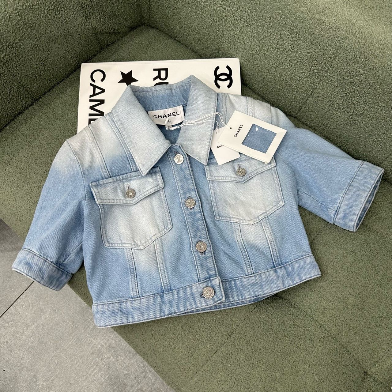 Chanel 牛仔外套 38码