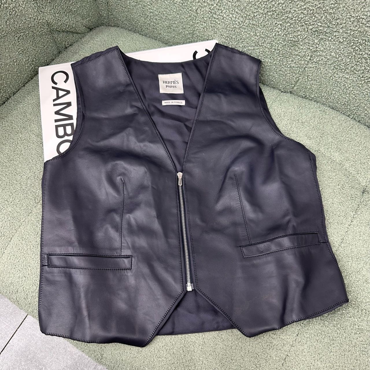Hermes 皮质马甲 34码