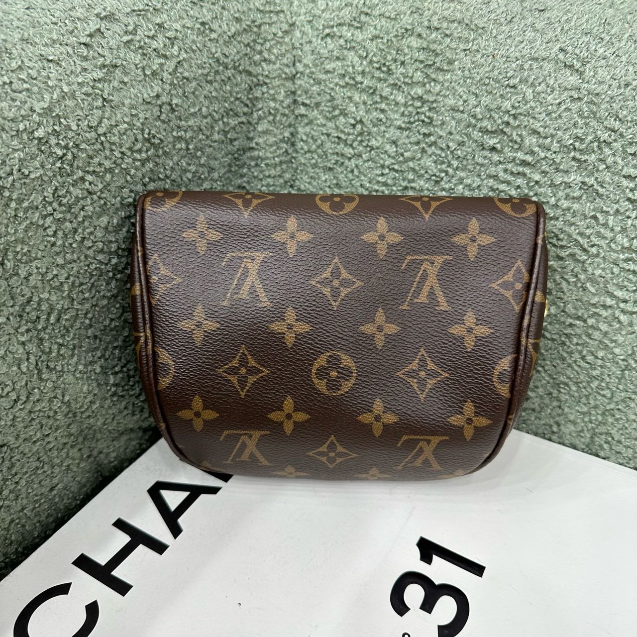 LV 老花bumbag mini腰包 芯片款 缩略图