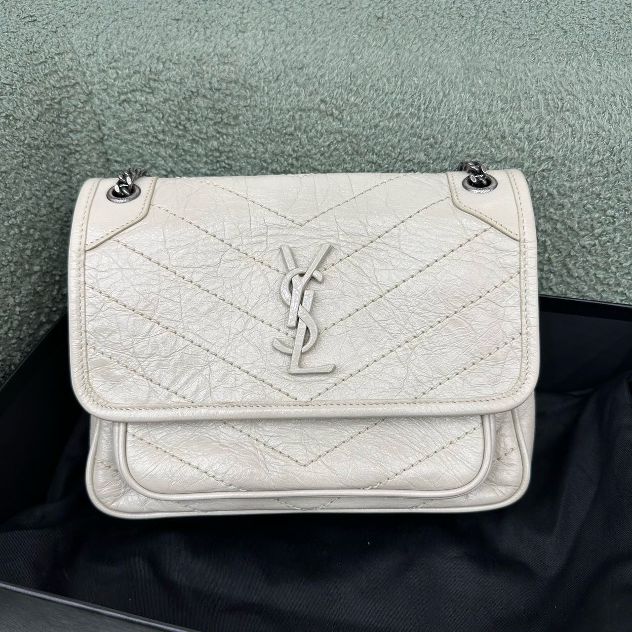 YSL/圣罗兰 niki斜挎包 小号 带盒子尘袋