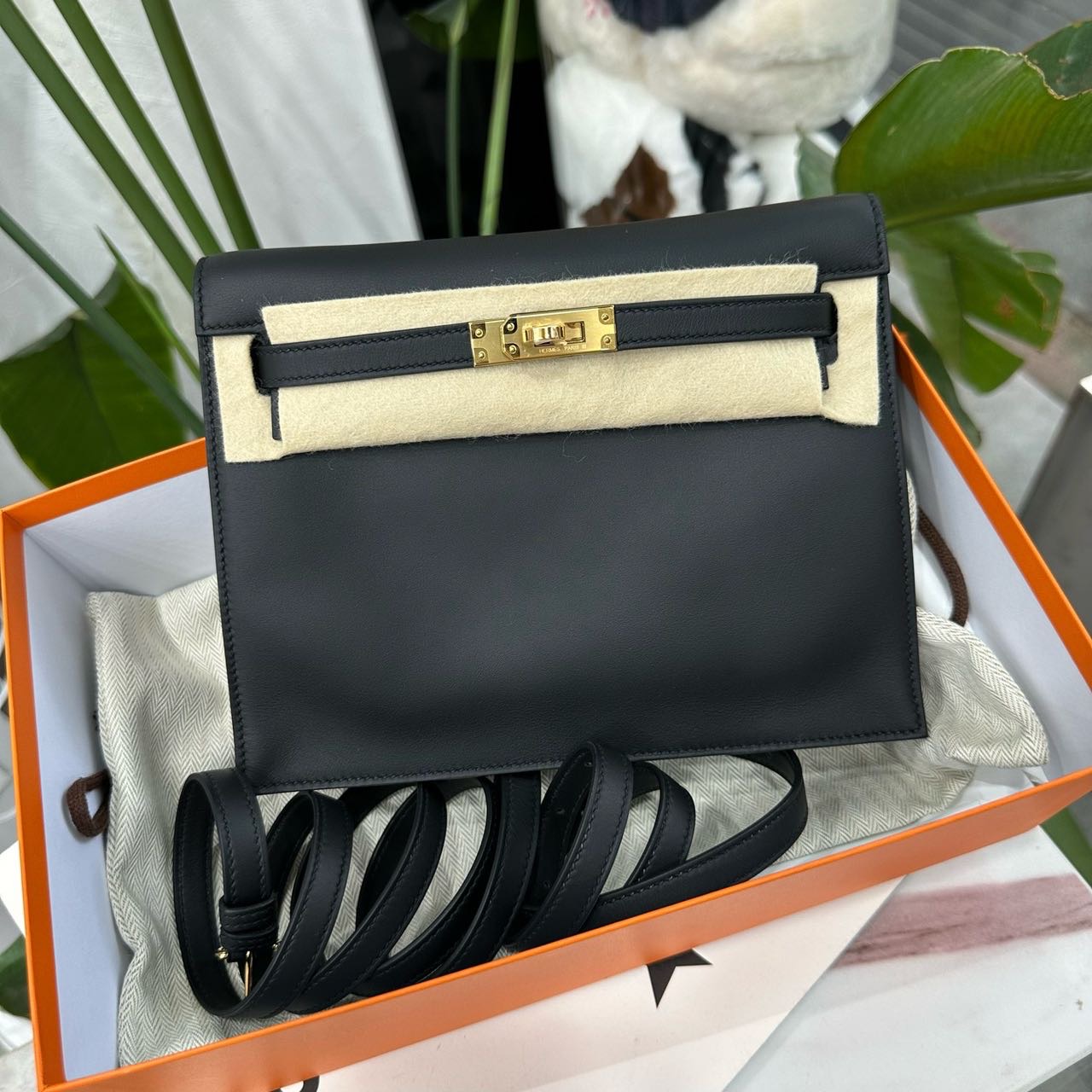 Hermes 黑金Kelly danse 金扣 swift皮 G刻 全套 缩略图