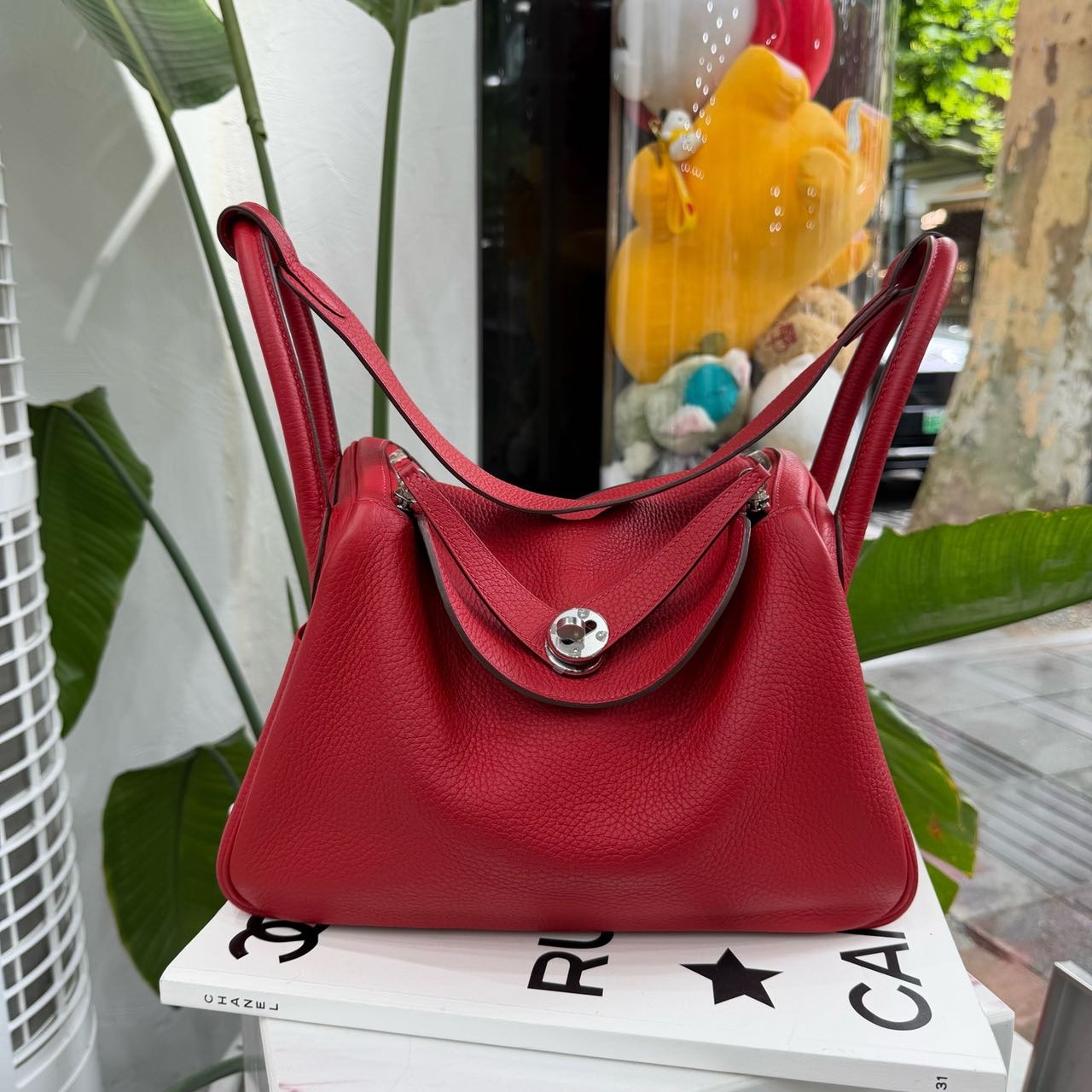Hermes 草莓红银扣Tc皮Lindy30 框R 成色不错 一万多